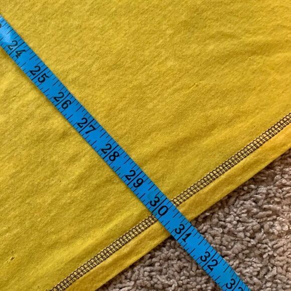 Vintage Yellow Pixar Disney Novelty Graphic Shirt Tee T Shirt Extra Large - Picture 6 of 7